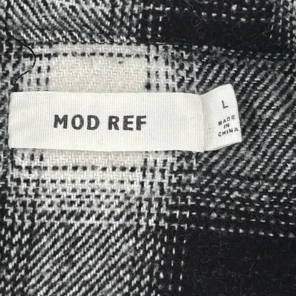 Plaid Shacket L Boyfriend Fit Black/White Cropped Raw Hem Grunge Streetwear BTS - Picture 5 of 12